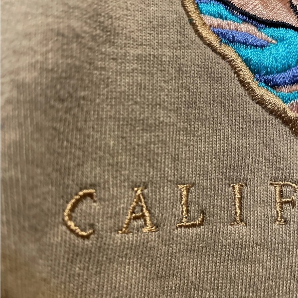 Vintage Men’s Embroidered Sea Otter JENNER California Fruit Of The Loom Shirt - Picture 4 of 8